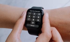 How to Lock an Apple Watch