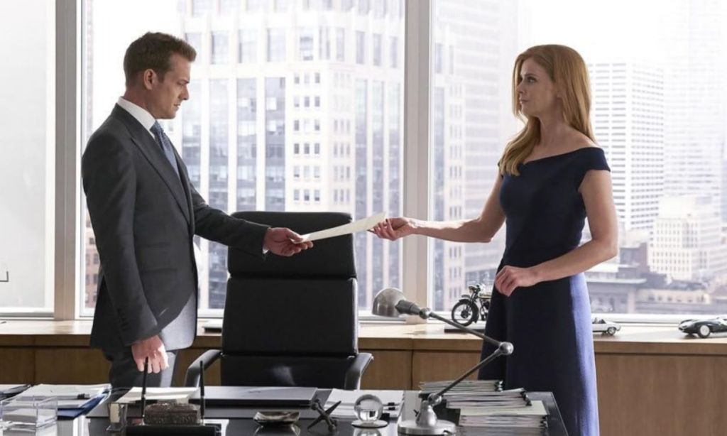 Gabriel Macht and Sarah Rafferty in Suits
