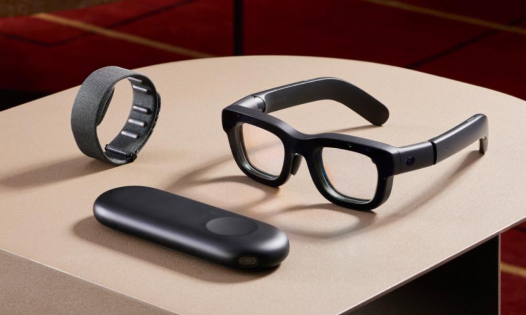Meta Orion，現在已經有實物可用的 AR Glasses.