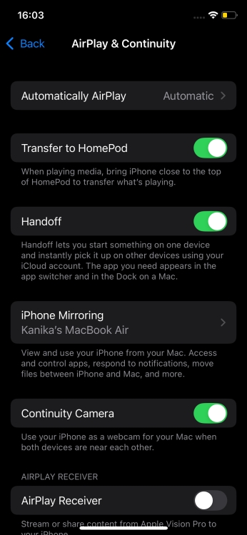 Apple's Handoff feature enabled on iPhone