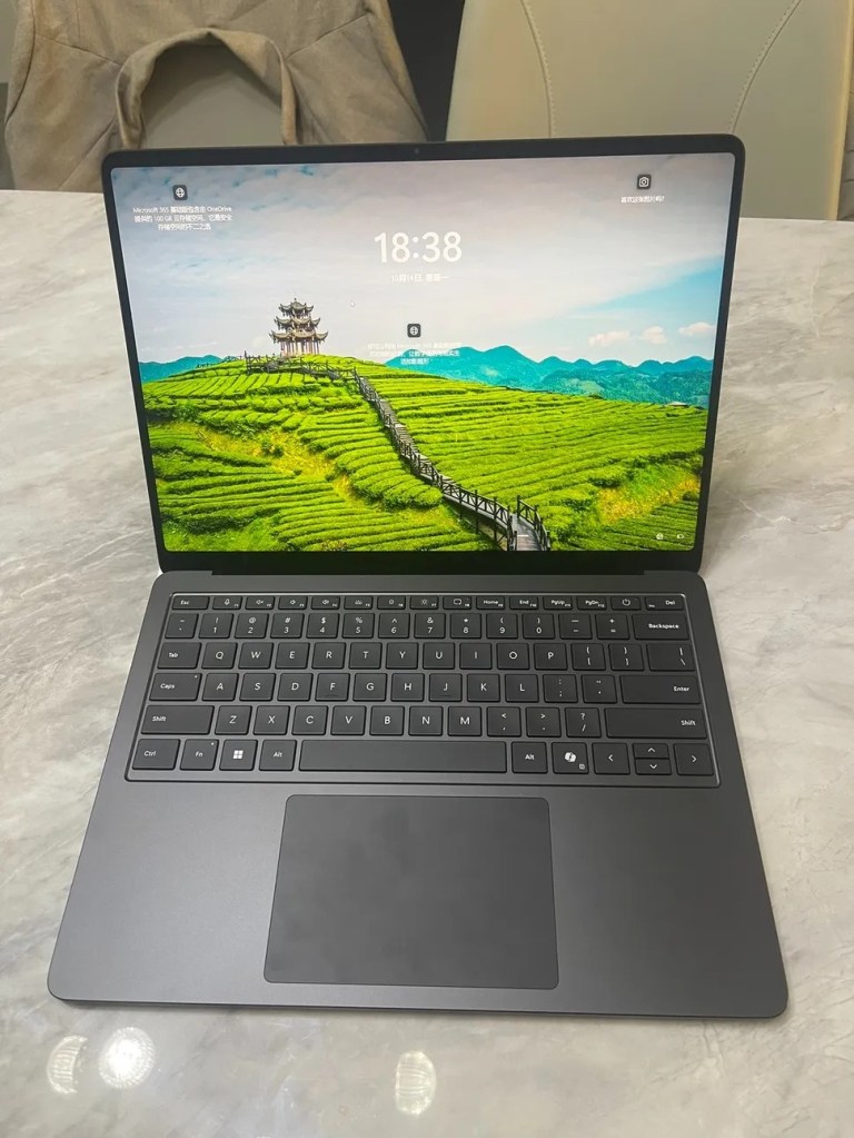 new surface laptop 7 leaked with intel lunar lake