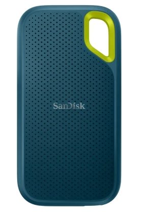 Sandusk Extreme Portable SSD in green colorway with white background