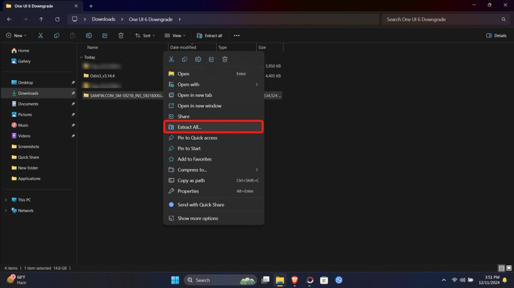 Windows file explorer context menu with extract highlighted