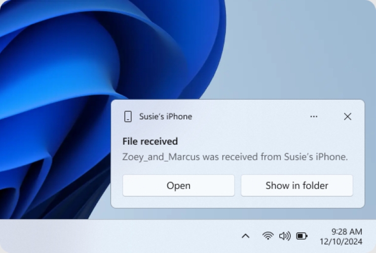 Windows 11 notification with file received prompt and two buttons