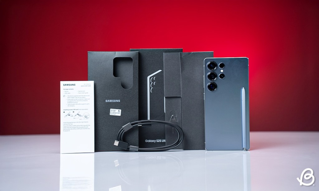 Box Contents of the Samsung Galaxy S25 Ultra