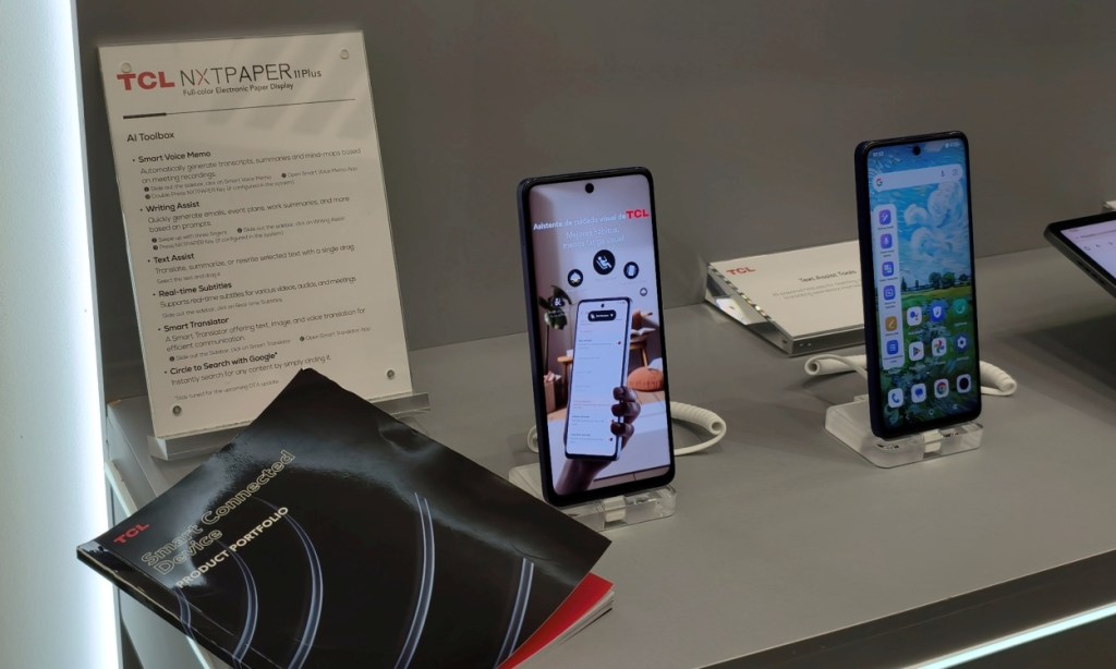 TCL 60 Series Smartphones at display on MWC 2025 1